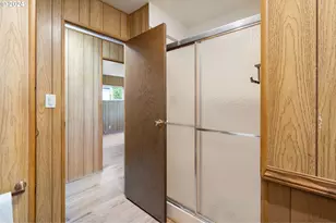 6900 SW 195th Ave, Aloha, OR 97007 - Photo 17