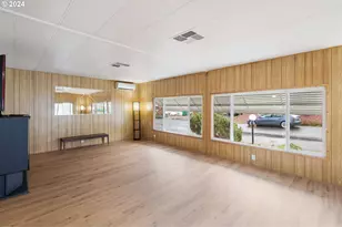 6900 SW 195th Ave, Aloha, OR 97007 - Photo 5