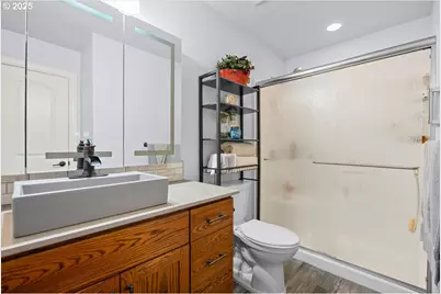 635 Valley Vista St, Sutherlin, OR 97479 - Photo 17