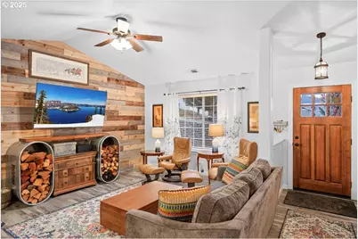 635 Valley Vista St, Sutherlin, OR 97479 - Photo 5