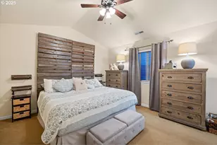 635 Valley Vista St, Sutherlin, OR 97479 - Photo 15