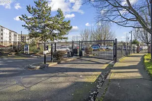 252 N Tomahawk Dr, Portland, OR 97217 - Photo 35