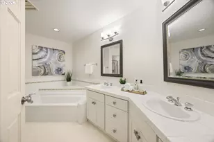 18520 Delenka Ln, Lake Oswego, OR 97034 - Photo 31