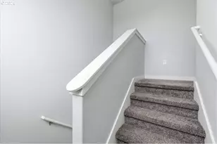 847 W Oak St, Lebanon, OR 97355 - Photo 11