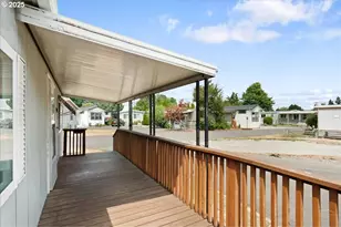 2200 SE Lancaster Dr, Salem, OR 97317 - Photo 3