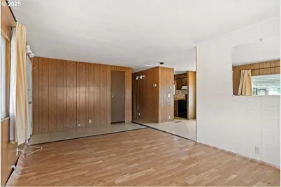 2200 SE Lancaster Dr #23A, Salem, OR 97317 - Photo 5