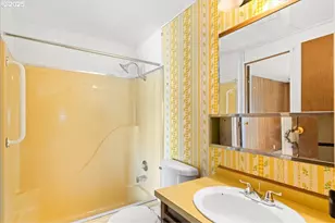 2200 SE Lancaster Dr, Salem, OR 97317 - Photo 11