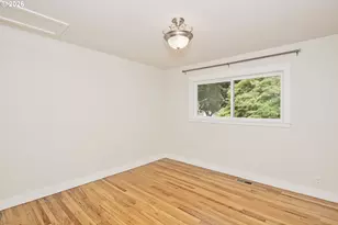 8159 SW 85th Ave, Portland, OR 97223 - Photo 17