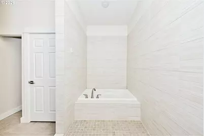 8159 SW 85th Ave, Portland, OR 97223 - Photo 33