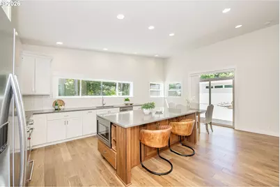 8159 SW 85th Ave, Portland, OR 97223 - Photo 9