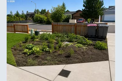 171 E Roosevelt St, Carlton, OR 97111 - Photo 3