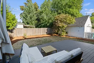 614 SE 52nd Ave, Portland, OR 97215 - Photo 35