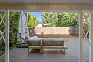 614 SE 52nd Ave, Portland, OR 97215 - Photo 9