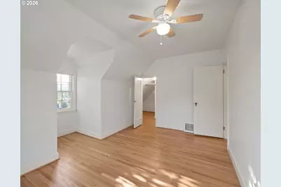 614 SE 52nd Ave, Portland, OR 97215 - Photo 29