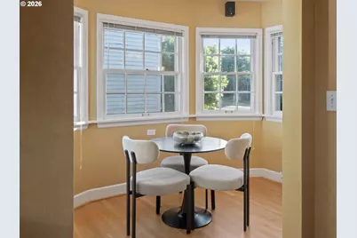 614 SE 52nd Ave, Portland, OR 97215 - Photo 17