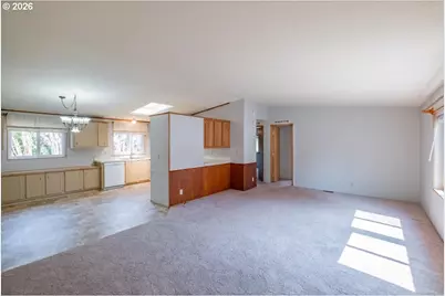 500 Loucks Way #13, Brownsville, OR 97327 - Photo 9