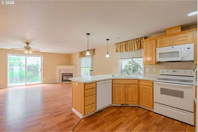 11513 NE 32nd St, Vancouver, WA 98682 - Photo 5