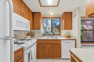15522 SW 114th Ct, Tigard, OR 97224 - Photo 11