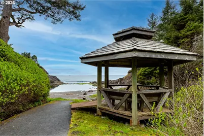 95 SW Cormorant, Depoe Bay, OR 97341 - Photo 45