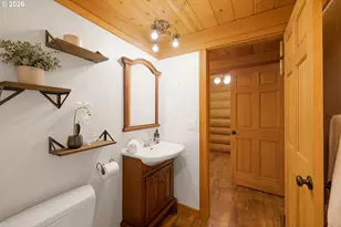 7833 SW Larch St, Portland, OR 97223 - Photo 19