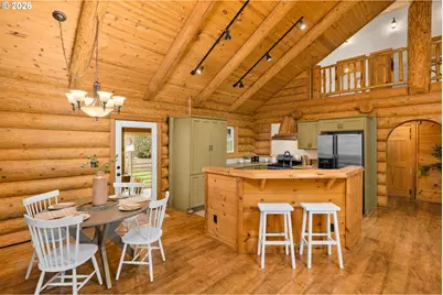 7833 SW Larch St, Portland, OR 97223 - Photo 9