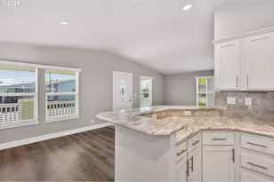 4155 NE Three Mile Ln, McMinnville, OR 97128 - Photo 19