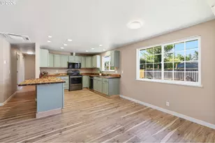 1705 Brewer Ave, Eugene, OR 97401 - Photo 15