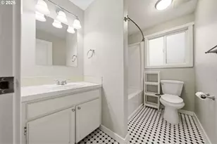 7113 NE 43rd St, Vancouver, WA 98661 - Photo 25