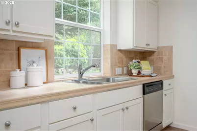 5575 Summerlinn Way, West Linn, OR 97068 - Photo 13