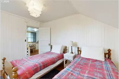 641 D St, Gearhart, OR 97138 - Photo 15