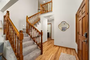 5525 NW Peregrine Pl, Portland, OR 97229 - Photo 21