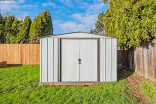 18121 SE Lincoln St, Portland, OR 97233 - Photo 39