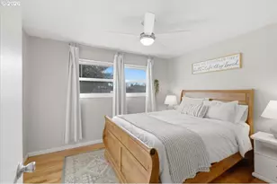 18121 SE Lincoln St, Portland, OR 97233 - Photo 23