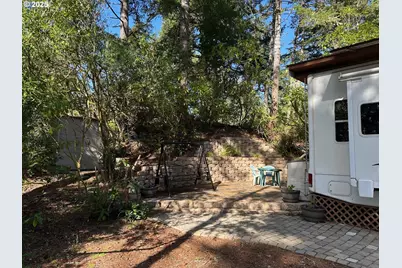 71 Castaway Cove, Florence, OR 97439 - Photo 21