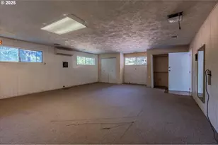 56060 Wheeler Rd, Bandon, OR 97411 - Photo 27