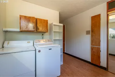 56060 Wheeler Rd, Bandon, OR 97411 - Photo 25