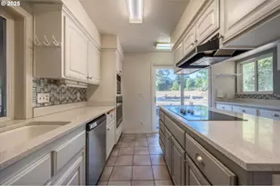 56060 Wheeler Rd, Bandon, OR 97411 - Photo 15