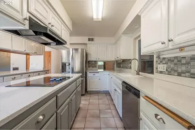 56060 Wheeler Rd, Bandon, OR 97411 - Photo 13