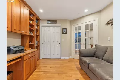 702 SW Juniper Ave, Warrenton, OR 97146 - Photo 11