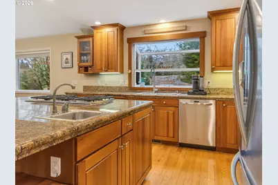 702 SW Juniper Ave, Warrenton, OR 97146 - Photo 27