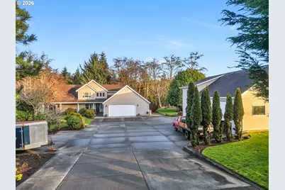 702 SW Juniper Ave, Warrenton, OR 97146 - Photo 5