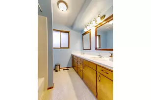 725 SE Summit Dr, Roseburg, OR 97470 - Photo 17