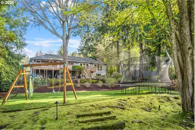 2400 SW Richardson St, Portland, OR 97239 - Photo 43