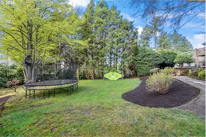 2400 SW Richardson St, Portland, OR 97239 - Photo 39