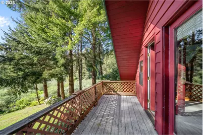 83049 Siltcoos Station Rd, Westlake, OR 97493 - Photo 39