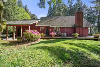 83049 Siltcoos Station Rd, Westlake, OR 97493 - Photo 9