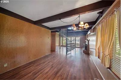 83049 Siltcoos Station Rd, Westlake, OR 97493 - Photo 23