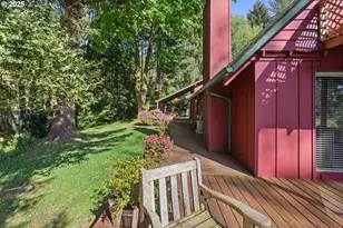 83049 Siltcoos Station Rd, Westlake, OR 97493 - Photo 7