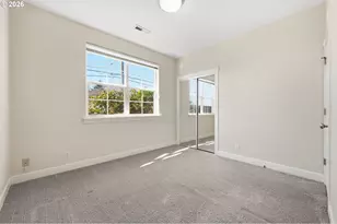 2120 Ashbury Dr, Eugene, OR 97408 - Photo 33