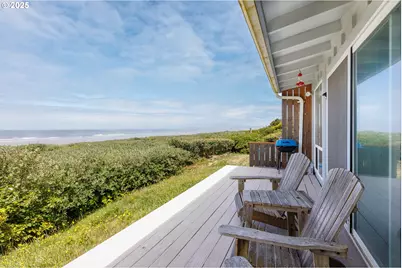 3304 NW Oceania Dr, Waldport, OR 97394 - Photo 23